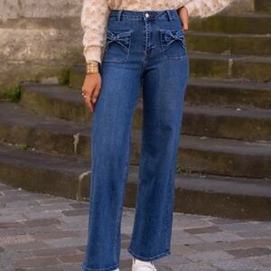 FROM PARIS FRANCE 🇫🇷 Stylish Wide leg Bow pocket jeans